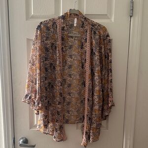 Xhilaration Floral Kimono Top - Yellow and Blue